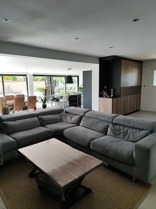 Maison Avec Piscine Proche Plage 식스포즈레스플라지스 0*,  프랑스